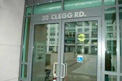 30 Clegg Road Ph10, Markham, On L6g 0b4