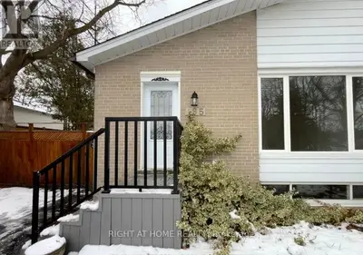 195 Taylor Mills Drive N Upper, Richmond Hill, On L4c 2t5