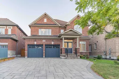 98 Thornhill Ravines Crescent, Vaughan, On L6a 4j8