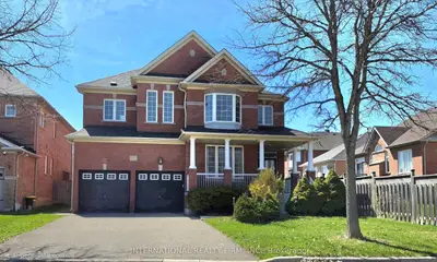 30 Se O'hara Crescent, Richmond Hill, On L4e 4l3