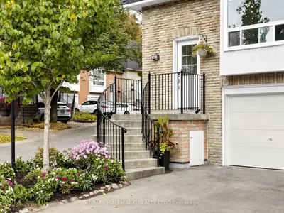 282 Royal Orchard Boulevard, Markham, On L3t 3e7