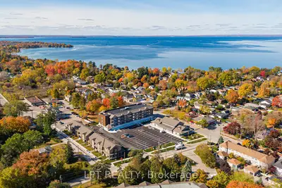110 Grew Boulevard 408, Georgina, On L0e 1l0