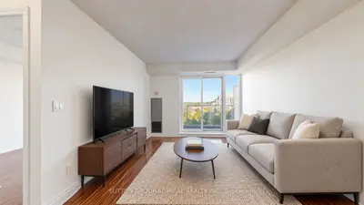 7 North Park Road 806, Vaughan, On L4j 0c9