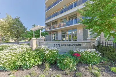 111 Civic Square Gate 210, Aurora, On L4g 0s6