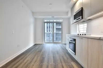 5 Meadowdale Road 2407, Vaughan, On L4k 0c7