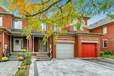 54 Maple Meadows Lane, Vaughan, On L6a 2x5