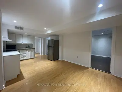 101 Convoy Crescent, Vaughan, On L6a 3h3