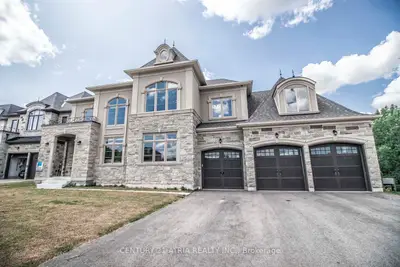 122 Burns Boulevard, King, On L7b 0m2
