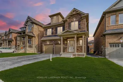 188 Frederick Pearson Street, East Gwillimbury, On L9n 0y9