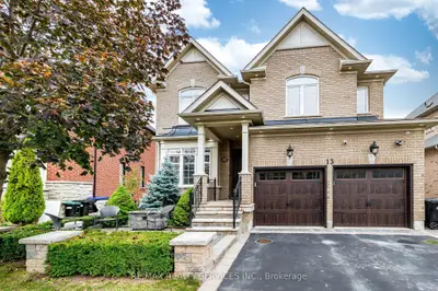 13 Vista Drive, Bradford West Gwillimbury, On L3z 0b6