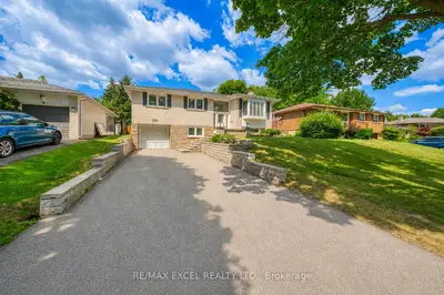 120 Drakefield Road, Markham, On L3p 1h1
