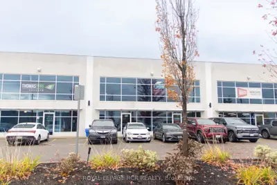 1250 Journey's End Circle 7, Newmarket, On L3y 0b9