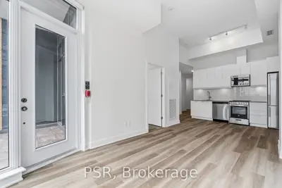 200 Deerfield Road 119, Newmarket, On L3y 0g8