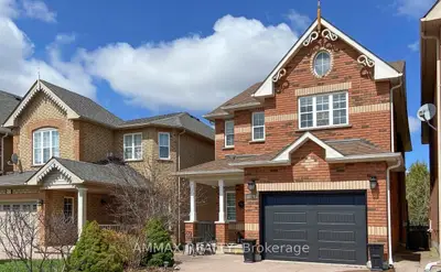 54 English Oak Drive, Richmond Hill, On L4e 3w2