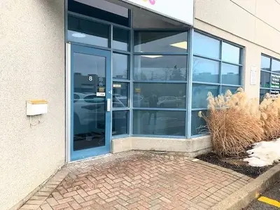 145 Royal Crest Court Unit 8, Markham, On L3r 9z4