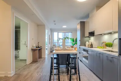 38 Water Walk Drive 728, Markham, On L3r 6m8