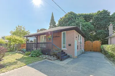 314 Wenlock Avenue, Richmond Hill, On L4c 1m7