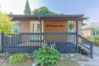 314 Wenlock Avenue, Richmond Hill, On L4c 1m7