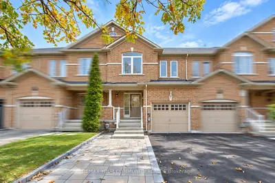 186 Lauderdale Drive, Vaughan, On L6a 0s4