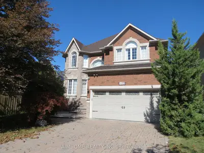 102 Farmstead Road, Richmond Hill, On L4s 1w8