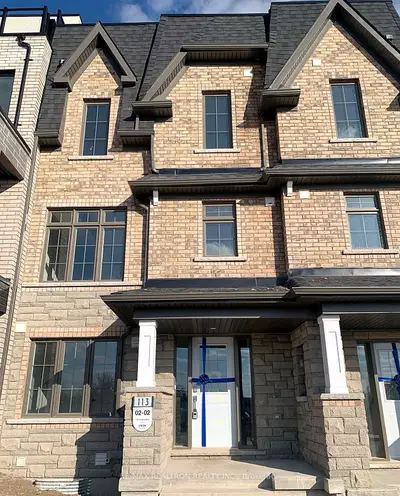 113 Yorkton Boulevard, Markham, On L6c 3l7