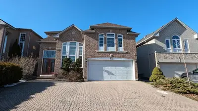 6 Farmstead Road, Richmond Hill, On L4s 1v8
