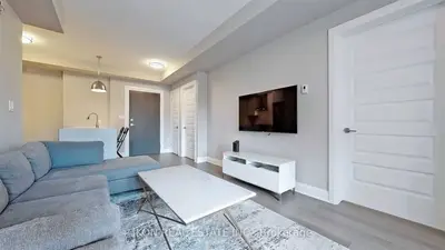 58 Adam Sellers Street 217, Markham, On L6b 1p5