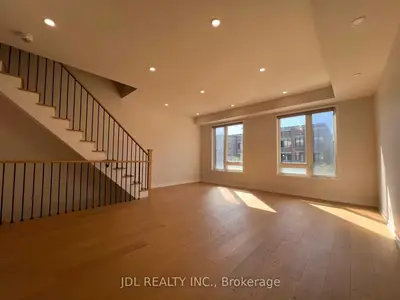 36 Fancamp Drive, Vaughan, On L6a 4z1