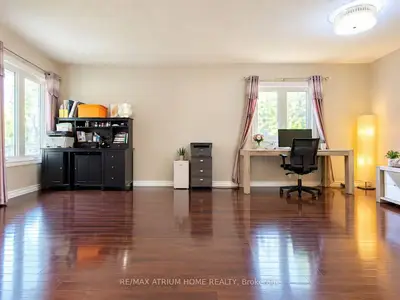 131 Redondo Drive Main/upper, Vaughan, On L4j 7s5