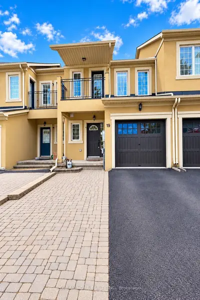 19 Rustic Avenue, Richmond Hill, On L4s 2r8
