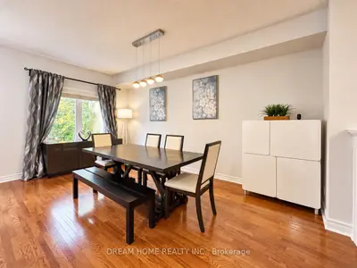 19 Rustic Avenue, Richmond Hill, On L4s 2r8