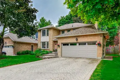 128 Reeve Drive, Markham, On L3p 6c6