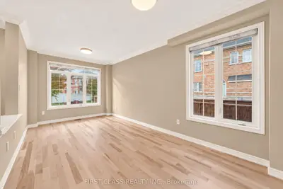 4 Hawkweed Manor, Markham, On L6b 0e3