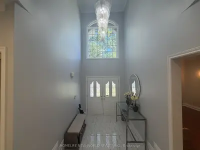 63a Roosevelt Drive (upper), Richmond Hill, On L4c 6v2
