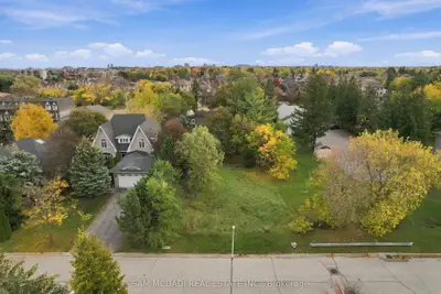 39 Cooperage Crescent, Richmond Hill, On L4c 4m2