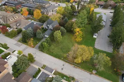 39 Cooperage Crescent, Richmond Hill, On L4c 4m2