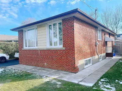 438 Fernleigh Circle N Bsmt, Richmond Hill, On L4c 1e3