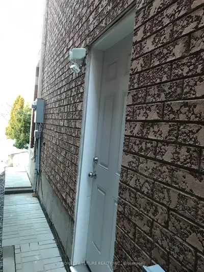 203 Sophia Road Bsmt, Markham, On L3s 4c5