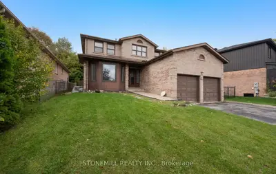 76 Collings Avenue, Bradford West Gwillimbury, On L3z 1s4