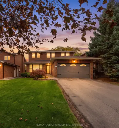 7 Charnwood Place, Markham, On L3t 5h2