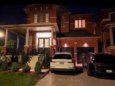 1 Frank Kelly Drive, East Gwillimbury, On L9n 0v2