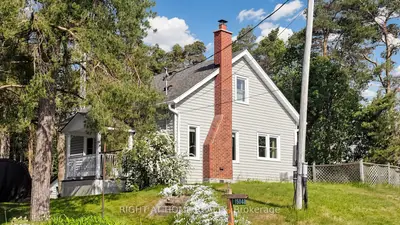 15040 Highway 48, Whitchurch-stouffville, On L4a 3b6