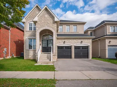 87 Rivington Avenue, Vaughan, On L4j 0b2