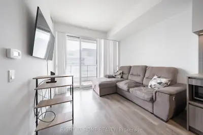 5 Buttermill Avenue 1005, Vaughan, On L4k 0j5