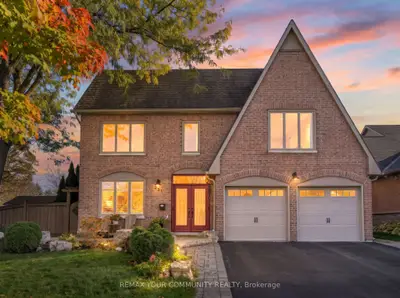 331 John Bowser Crescent, Newmarket, On L3y 7p3