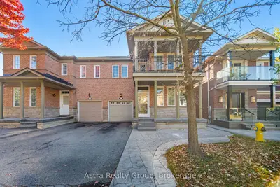47 Reindeer Crescent, Vaughan, On L4h 2e9
