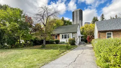 10 Highland Park Boulevard, Markham, On L3t 1b1