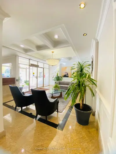 130 Pond Drive 708, Markham, On L3t 7w5