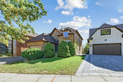 25 Cygnus Drive, Richmond Hill, On L4c 8p1