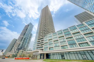950 Portage Parkway 1811, Vaughan, On L4k 0j7